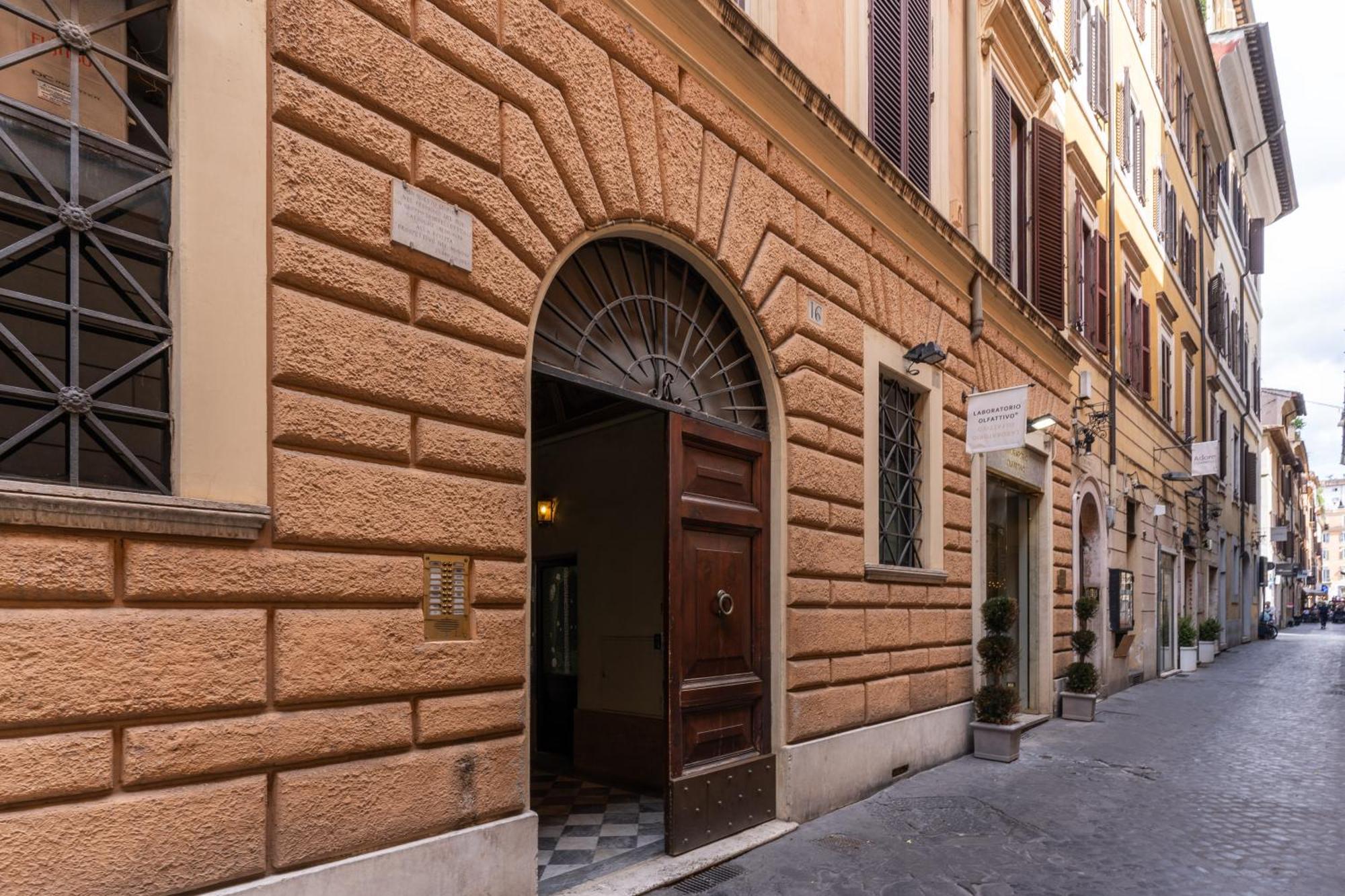 Twilight Terrace - Piazza Di Spagna — Photos 1